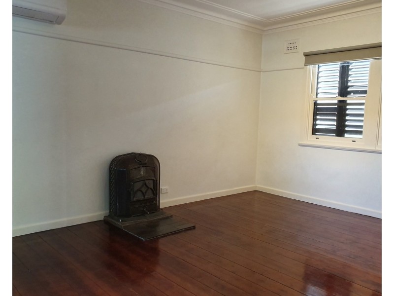 45 Bringelly Road, Kingswood NSW 2747