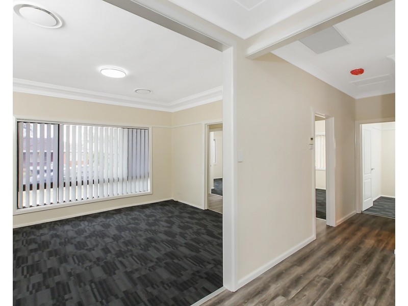 138 Oxford Street, Cambridge Park NSW 2747