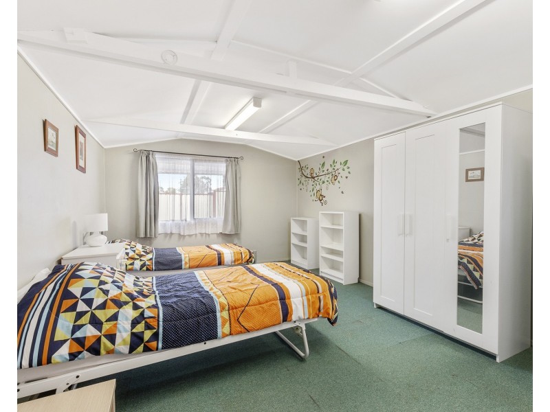 98 Cambridge Street, Cambridge Park NSW 2747