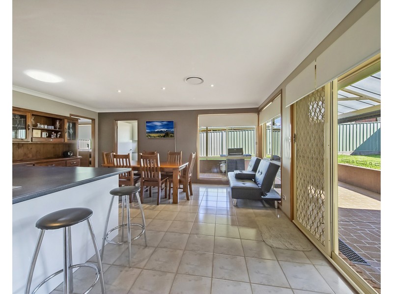 4 Spinosa Place, Glenmore Park NSW 2745