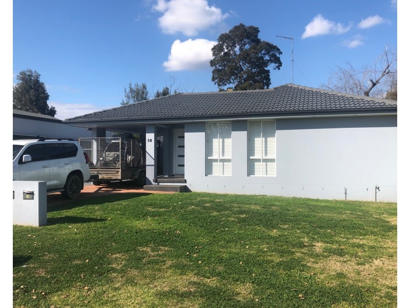 38 Grazier Crescent, Werrington Downs NSW 2747