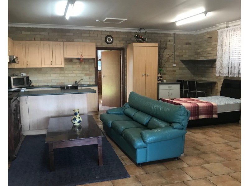 6a Walsh Place, Kingswood NSW 2747