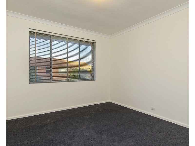 4/9-13 Rodger Street, Kingswood NSW 2747