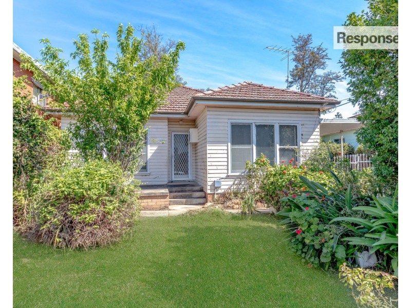 142 Stafford Street, Penrith NSW 2750