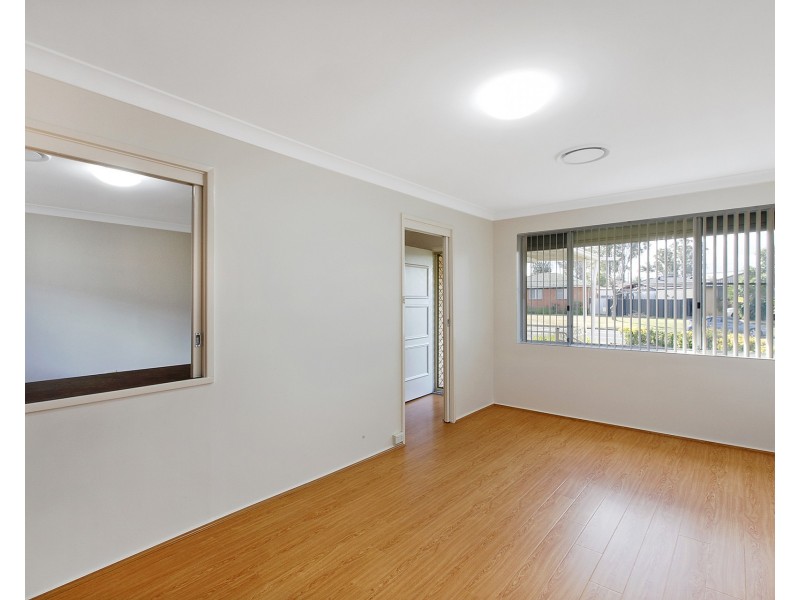 14 William Street, Cambridge Park NSW 2747