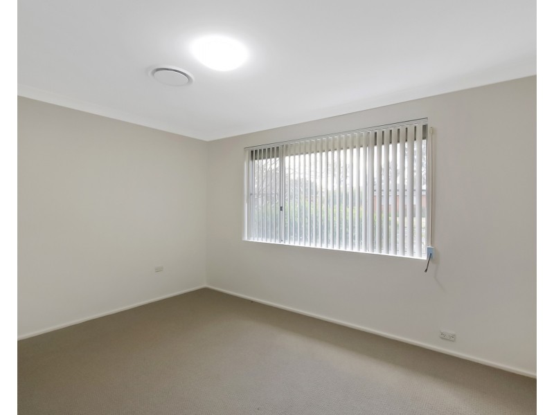14 William Street, Cambridge Park NSW 2747