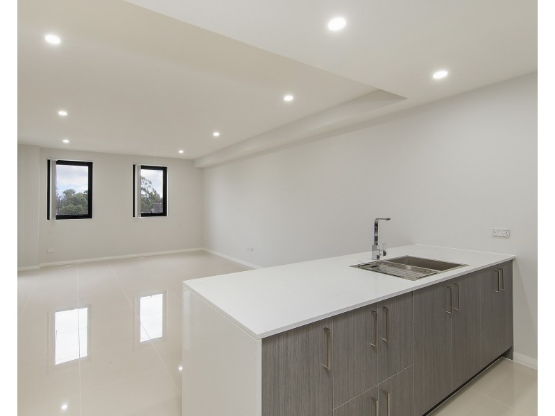 403/240-250 Great Western Highway, Kingswood NSW 2747