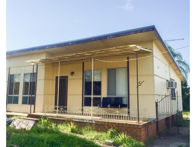 5 Elizabeth Crescent, Kingswood NSW 2747