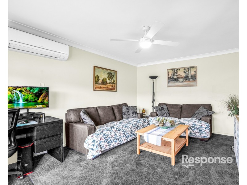 33 Twickenham Avenue, Cambridge Park NSW 2747