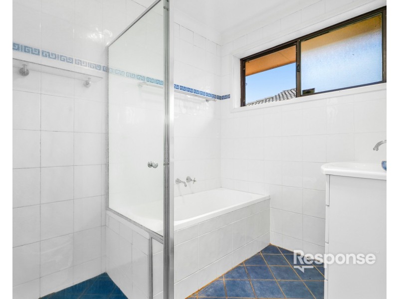 33 Twickenham Avenue, Cambridge Park NSW 2747