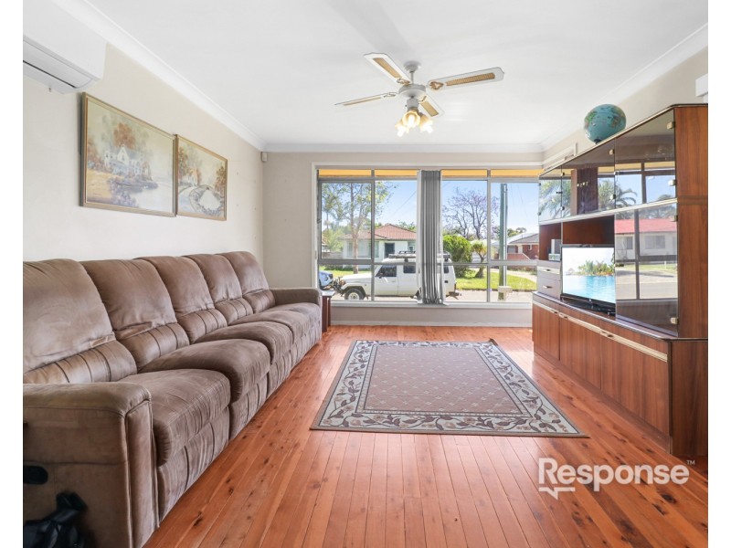 25 Bentley Road, Colyton NSW 2760