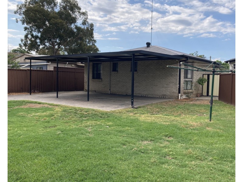 124 Hume Crescent, Werrington County NSW 2747