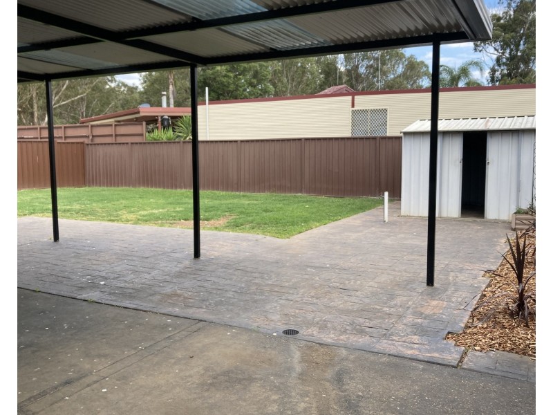 124 Hume Crescent, Werrington County NSW 2747