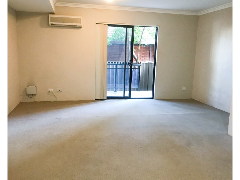 2/9-13 Dent Street, Jamisontown NSW 2750