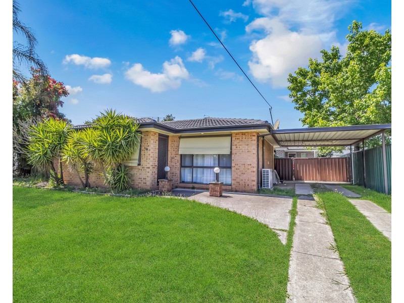 118 Bringelly Road, Kingswood NSW 2747