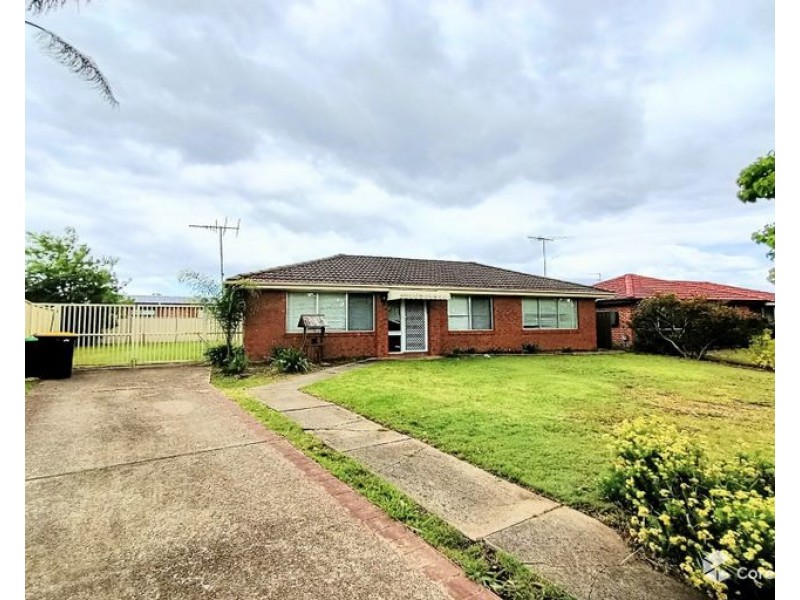 14 Pioneer Grove, Werrington Downs NSW 2747