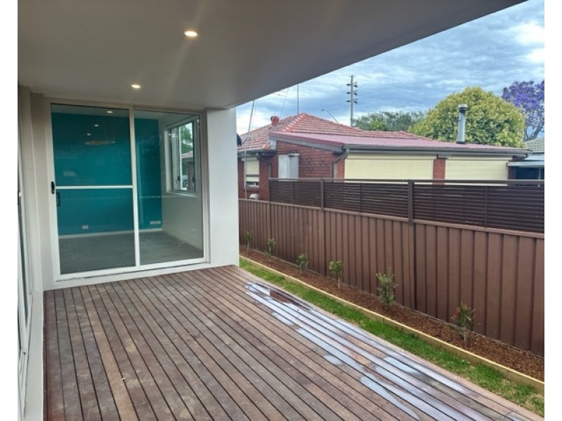 44 & 44A Fragar Road, South Penrith NSW 2750