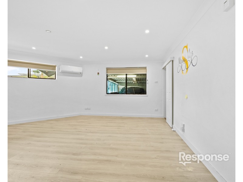 4 Scullin Place, Penrith NSW 2750