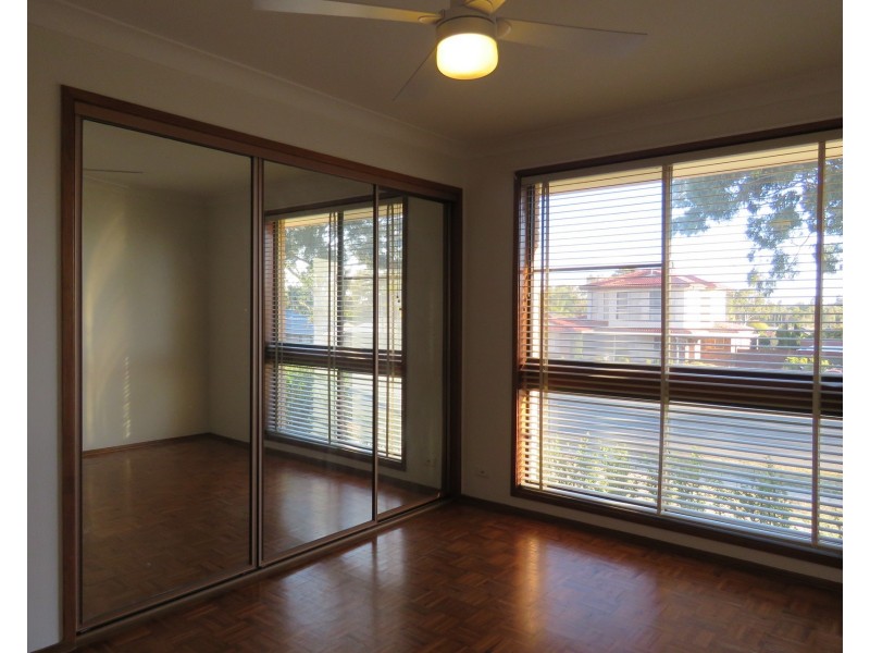 60 Bombala Crescent, Quakers Hill NSW 2763