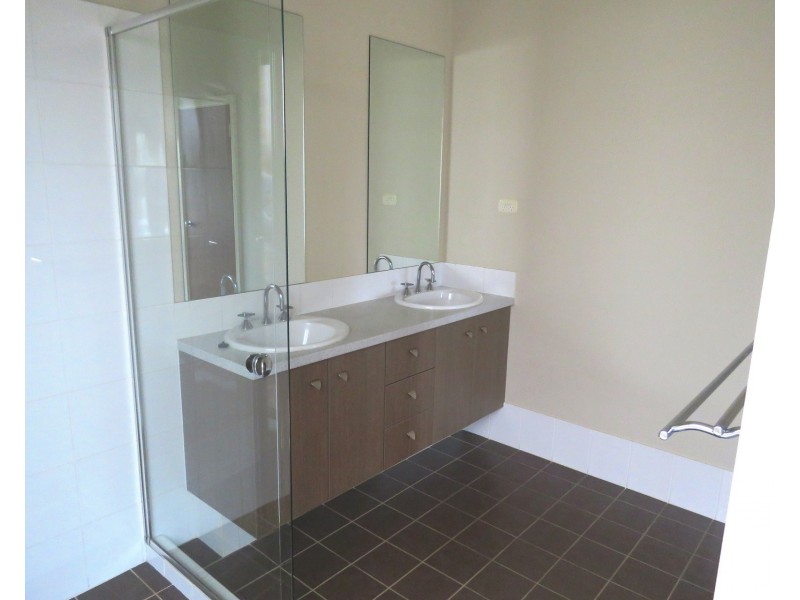 23 Ashtead Parade, Stanhope Gardens NSW 2768