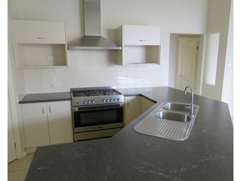 23 Ashtead Parade, Stanhope Gardens NSW 2768