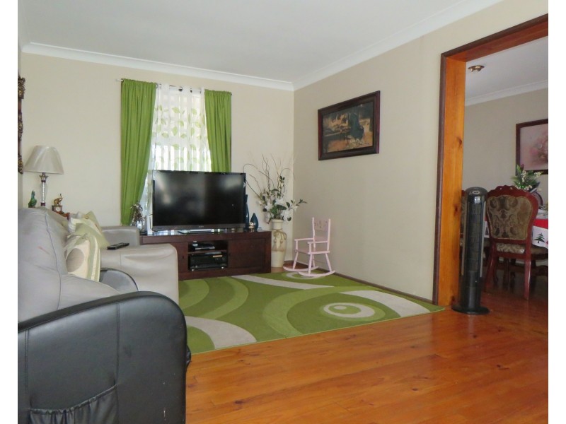 5 Lobelia Crescent, Quakers Hill NSW 2763