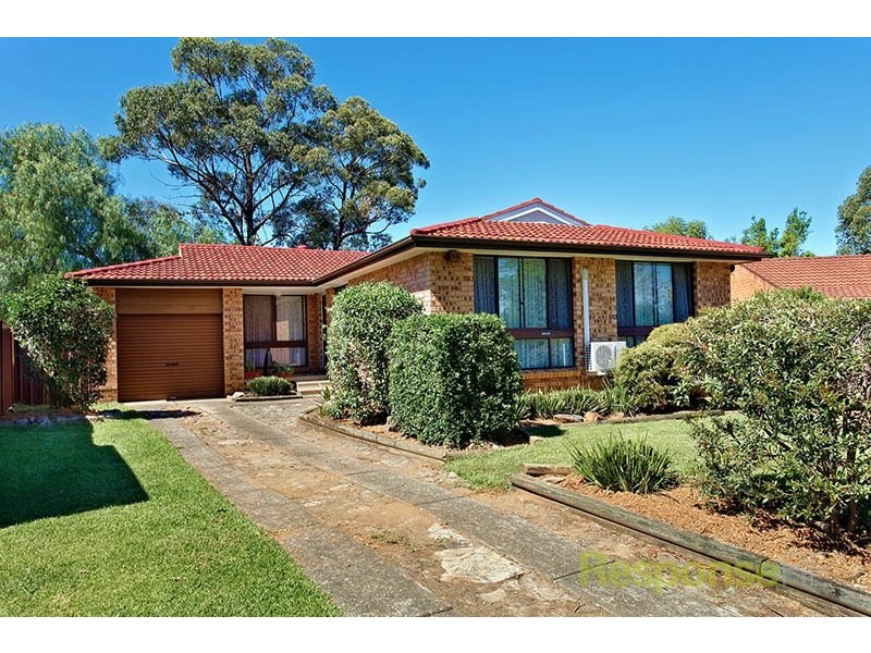 7 Fry Place, Quakers Hill NSW 2763