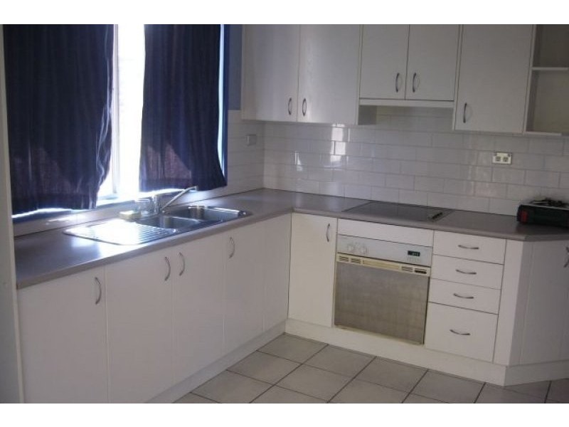 44 Narcissus Avenue, Quakers Hill NSW 2763