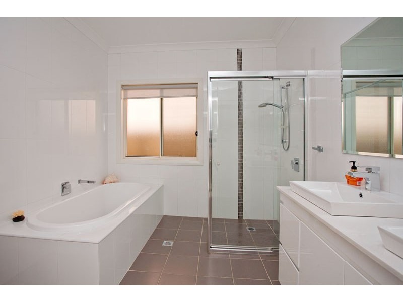 Oakhurst NSW 2761