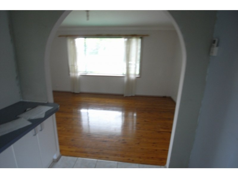 25 Tichborne Drive, Quakers Hill NSW 2763