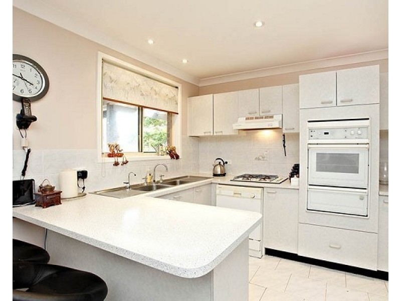 4 Spica Place, Quakers Hill NSW 2763