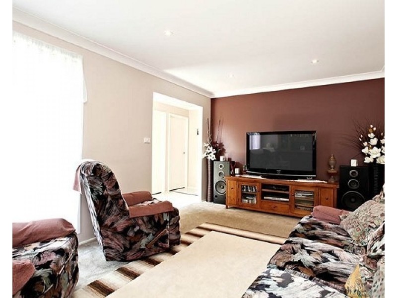 4 Spica Place, Quakers Hill NSW 2763