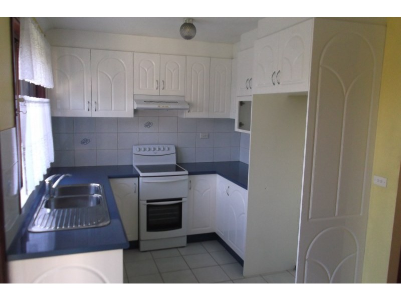 42 Narcissus Avenue, Quakers Hill NSW 2763