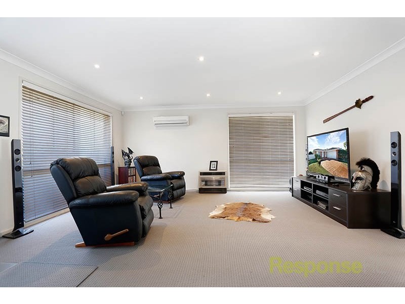 27 Barnier Drive, Quakers Hill NSW 2763