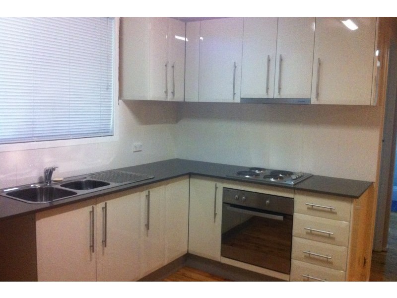 4 Wayne Street, Dean Park NSW 2761