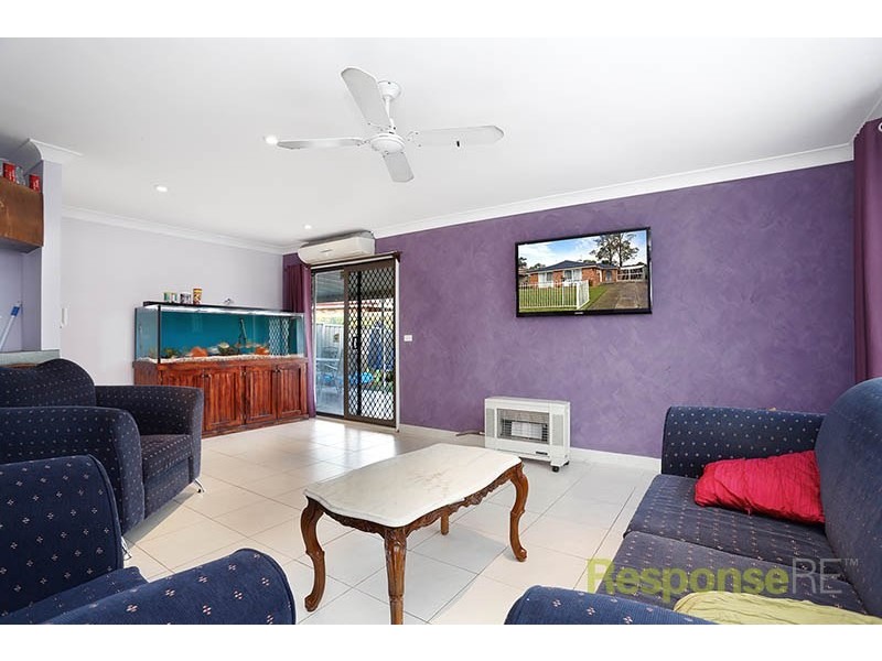 34 Bluett Crescent, Doonside NSW 2767