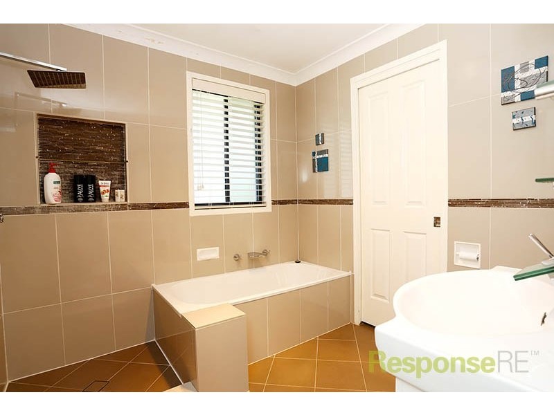 48 Nairana Drive, Marayong NSW 2148