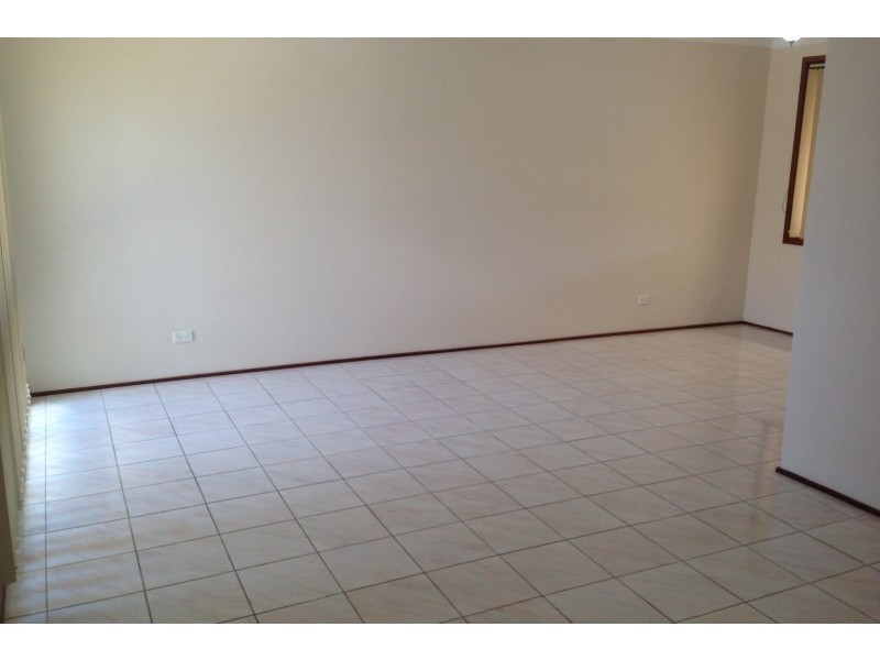 20 Milburn Street, Quakers Hill NSW 2763