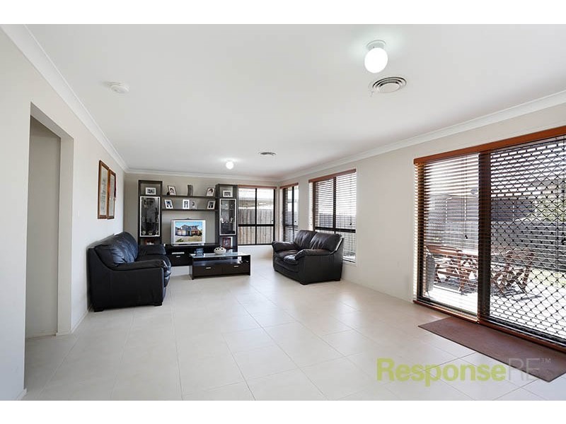 29 Ulmara Avenue, The Ponds NSW 2769