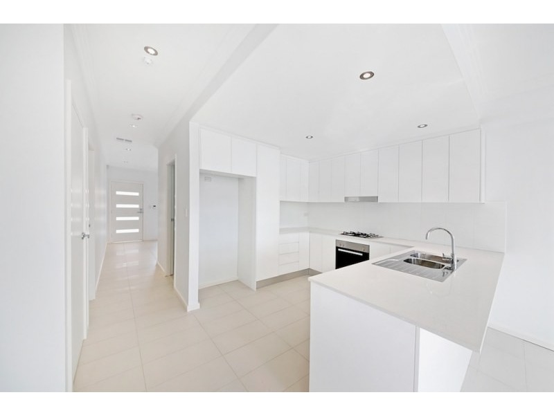 25 Firetail Circuit, Cranebrook NSW 2749