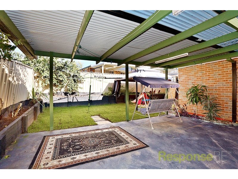 24 Adrienne Street, Glendenning NSW 2761