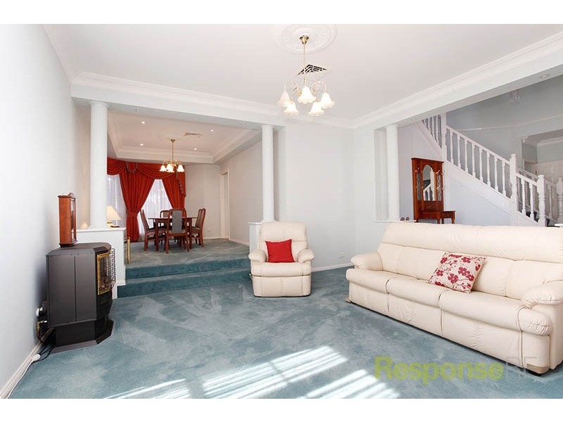 4 Mooranyah Close, Woodcroft NSW 2767