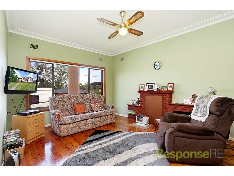 10 The Crescent, Marayong NSW 2148