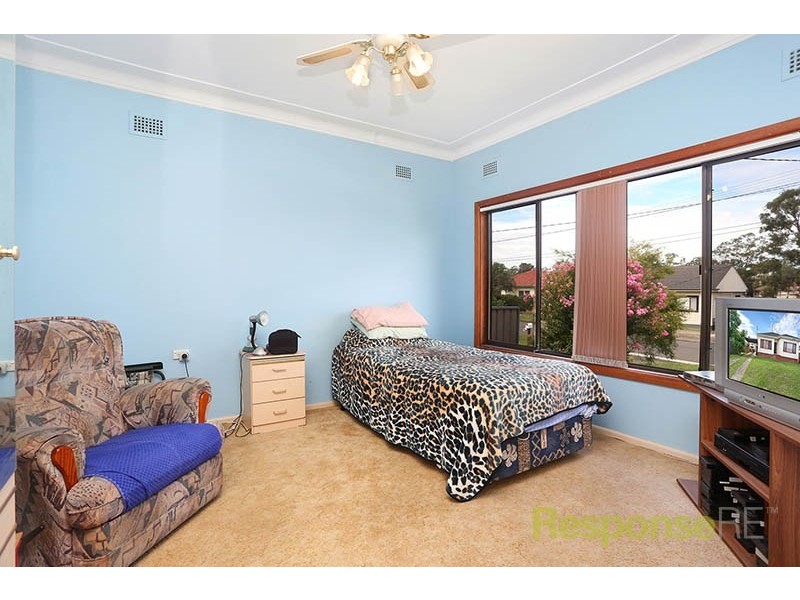 10 The Crescent, Marayong NSW 2148