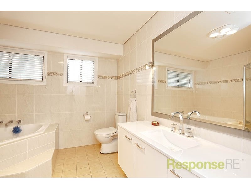 96 Donohue Street, Kings Park NSW 2148