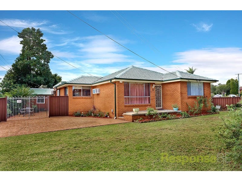 82 Federal Road, Seven Hills NSW 2147