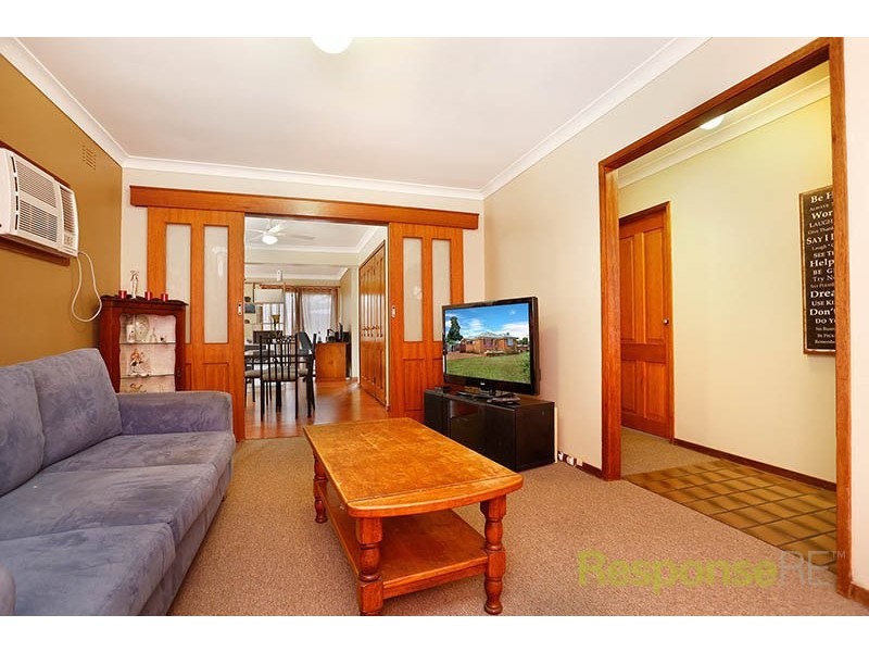 82 Federal Road, Seven Hills NSW 2147