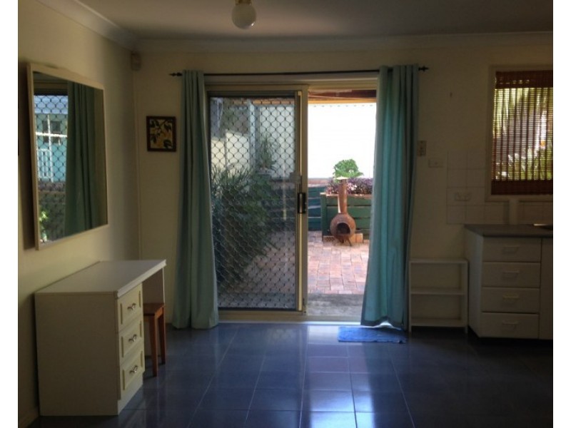 2/10 Stanbury Place, Quakers Hill NSW 2763