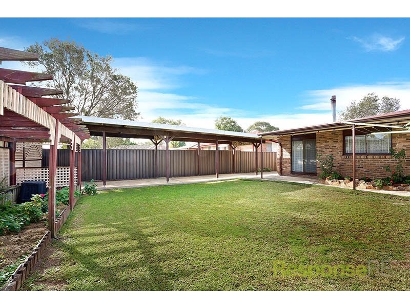45 Falmouth Road, Quakers Hill NSW 2763