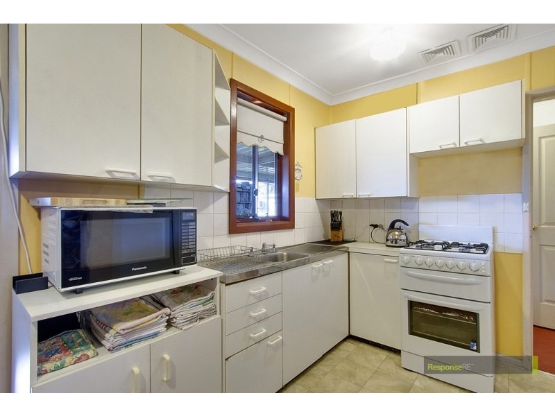 8 Maree Place, Blacktown NSW 2148